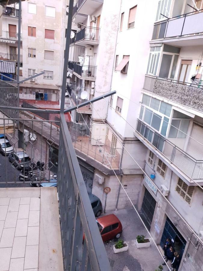 Nanas Appartement Napels Buitenkant foto