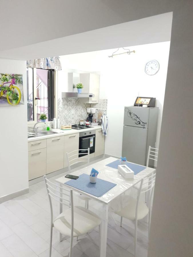 Nanas Appartement Napels Buitenkant foto