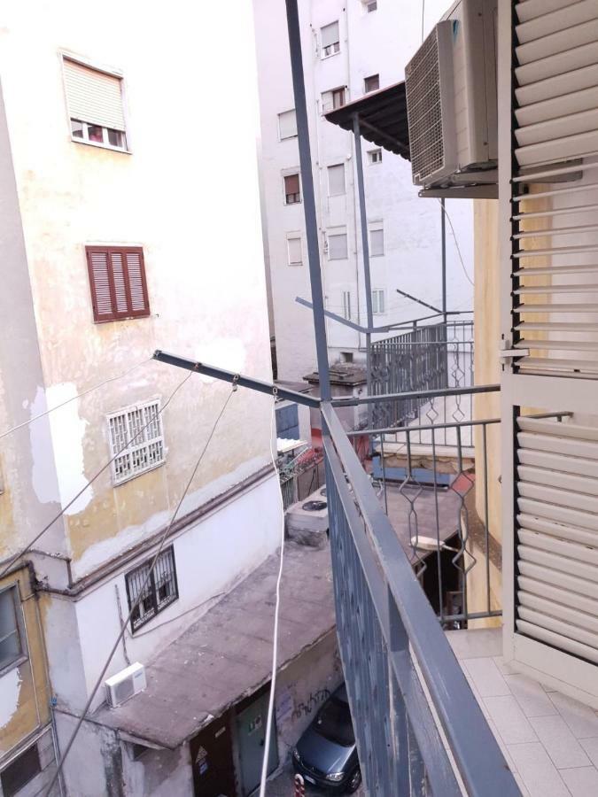Nanas Appartement Napels Buitenkant foto