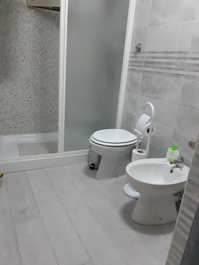 Nanas Appartement Napels Buitenkant foto